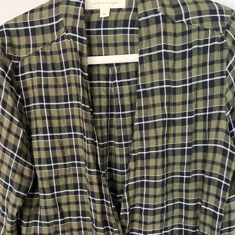 Anthropologie Cloth and Stone Olive Plaid Women's Wrap Fall Top Blouse Size M